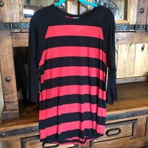 Lularoe long sleeve top